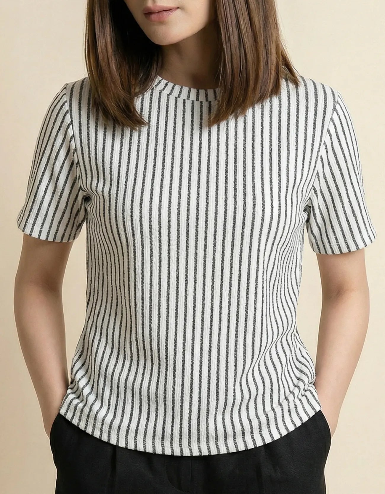 STRIPPER CREW NECK TEE