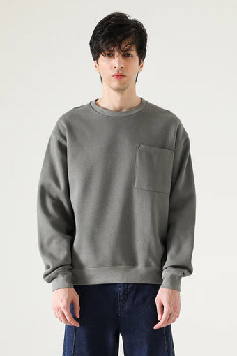 FLAP POCKET SWEATSHIRT