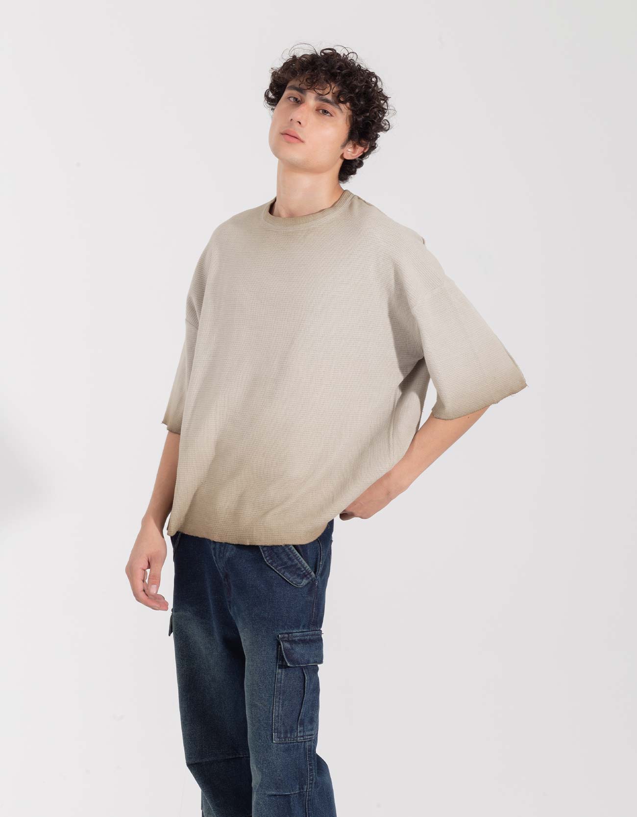 TEXTURED TIE-DYE T-SHIRT