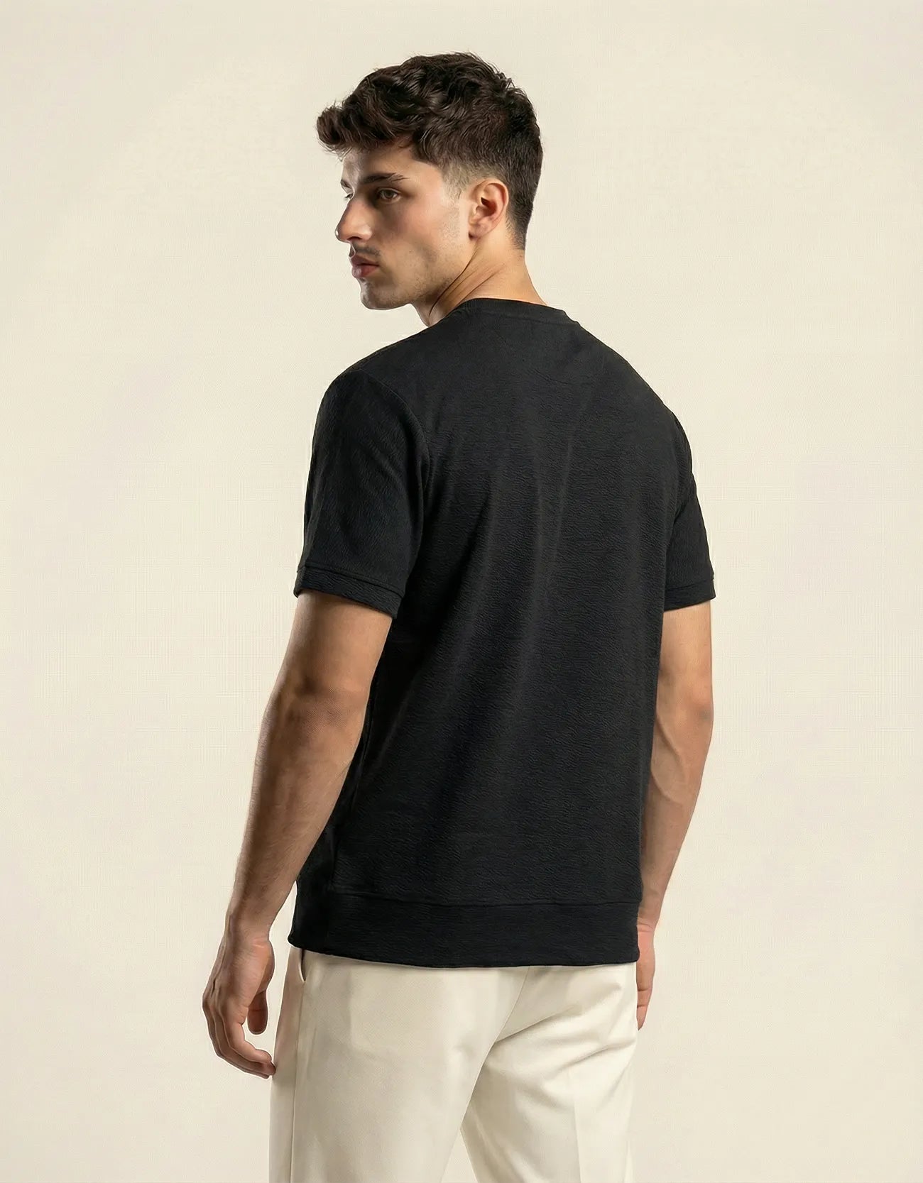 CLASSIC TEXTUTURED CREW NECK