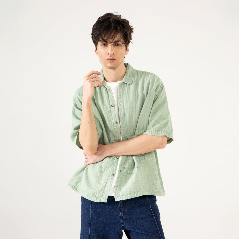 MUSLIN OVERSIZED PATCH POCKET OVERSHIRT