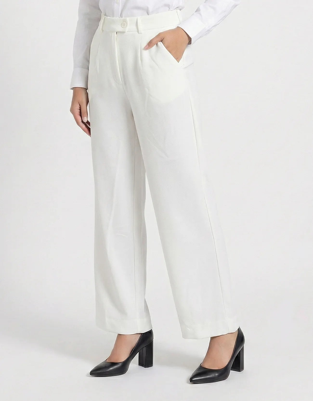RELAXED STRAIGHT PANTS
