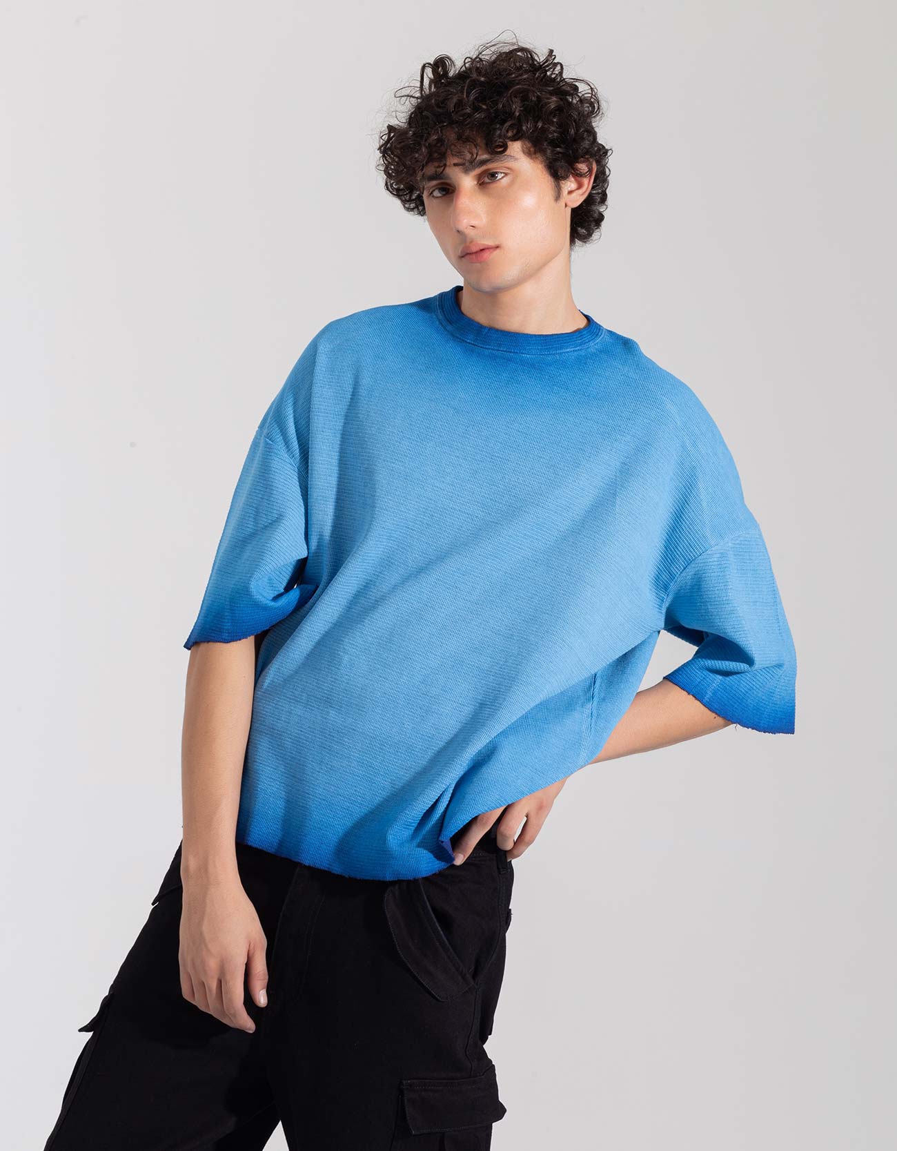 TEXTURED TIE-DYE T-SHIRT