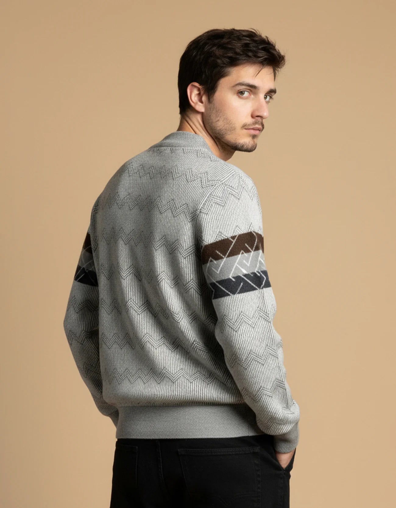JACQUARD TEXTURED SWEATSHIRT