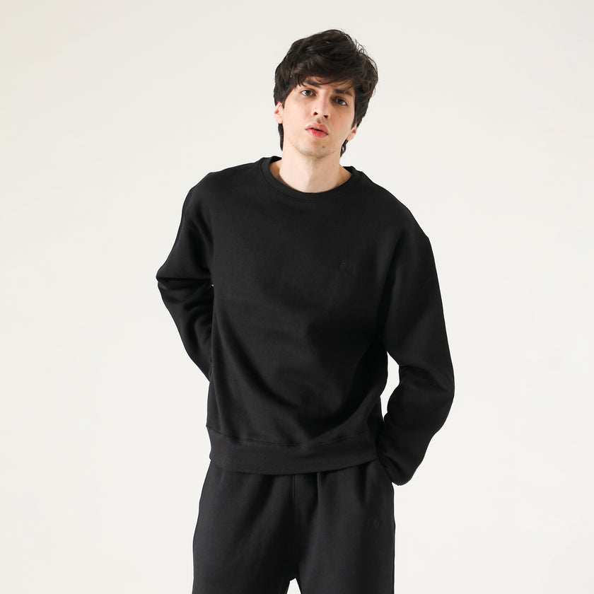 BASIC FLEECE SWEATSHIRT