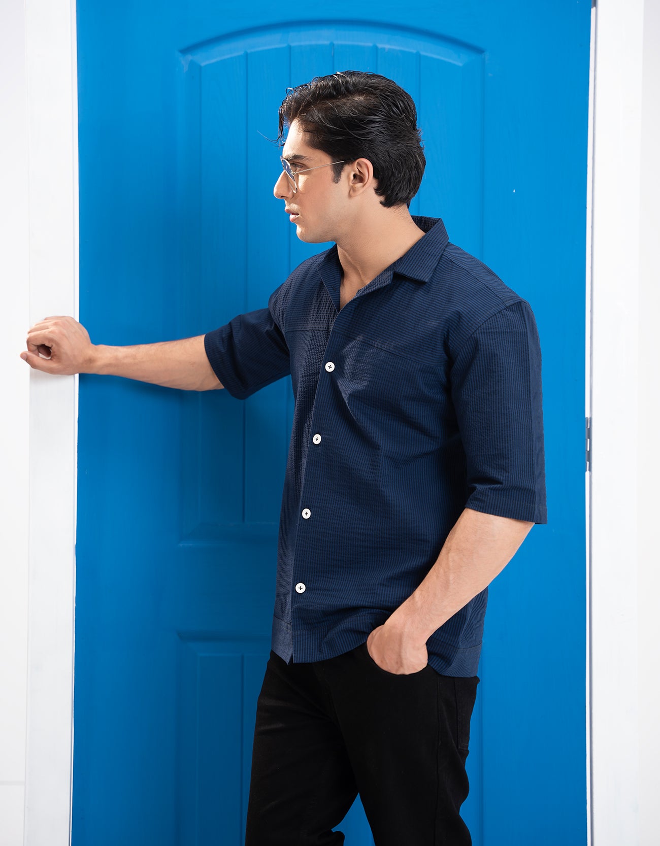 STRIP PATTERN SEERSUCKER SHIRT