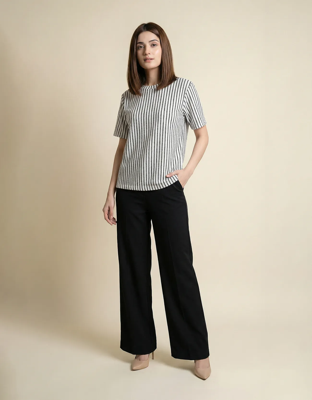 STRIPPER CREW NECK TEE