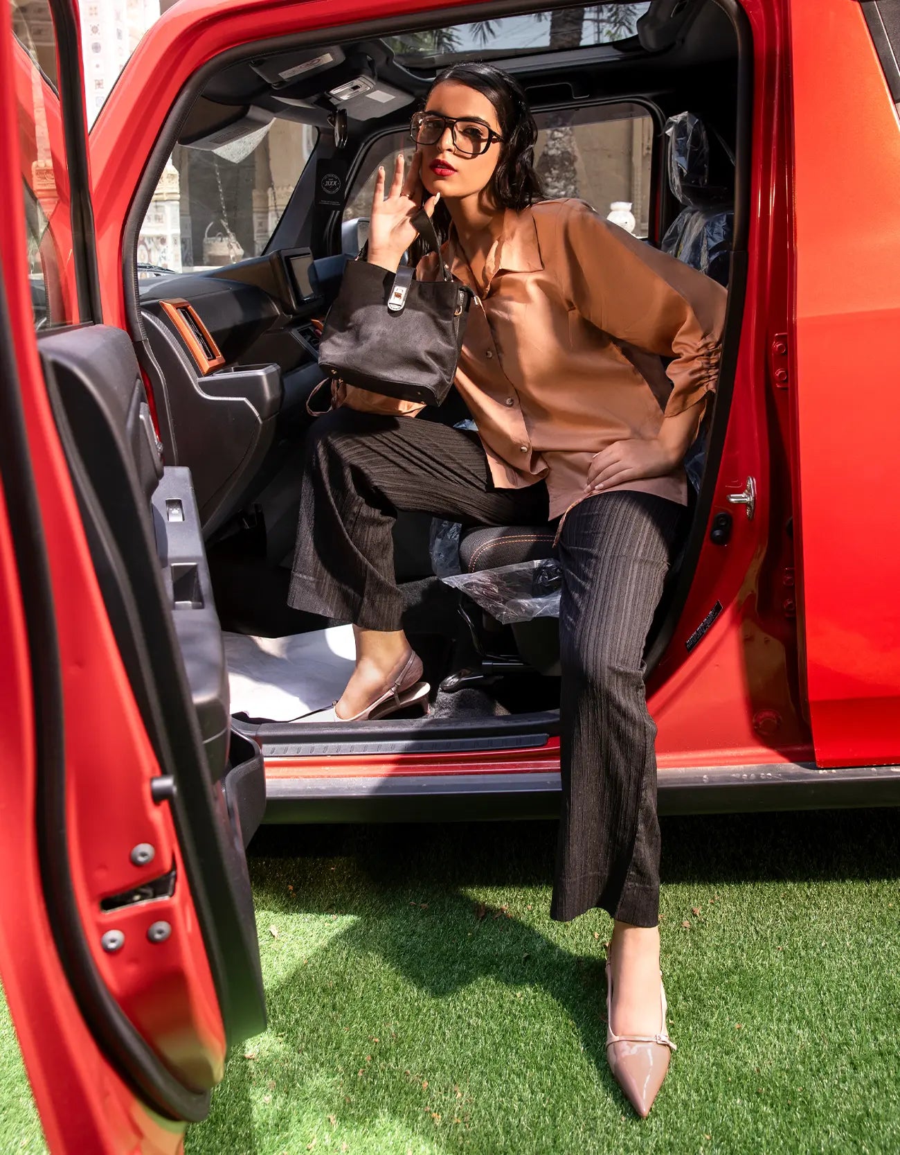 LINEN DRAWSTRING SLEEVE SHIRT