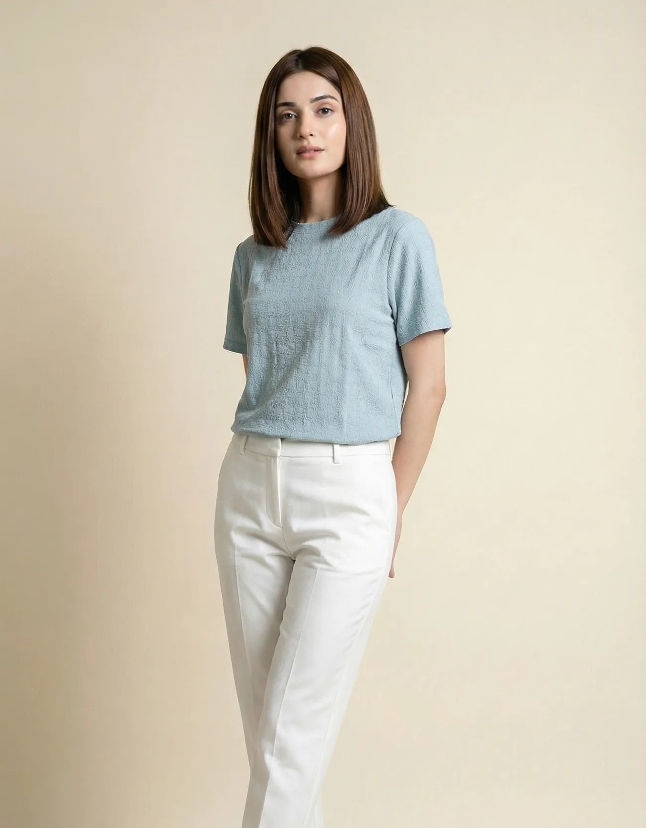 CHECKERED CREW NECK TEE