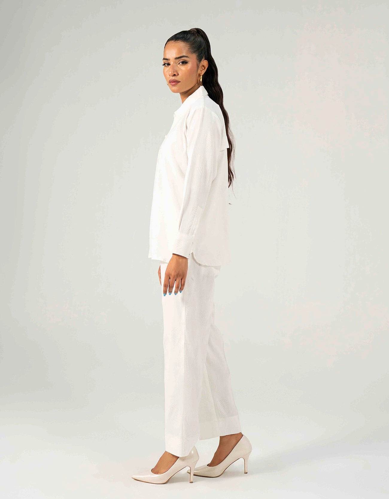 SELF TEXTURED SHIRT WITH LOOPS