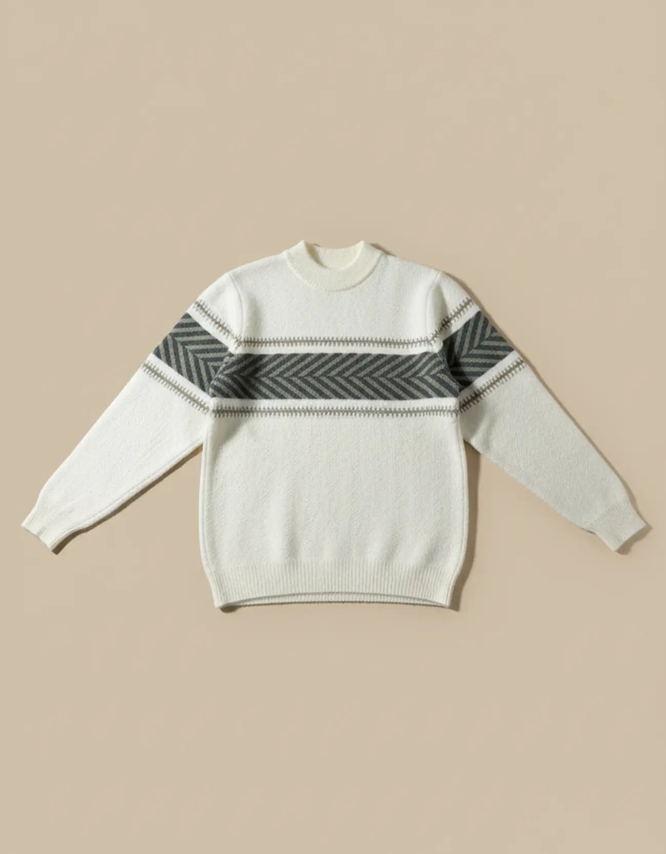 CLASSIC HOLIDAY SWEATER