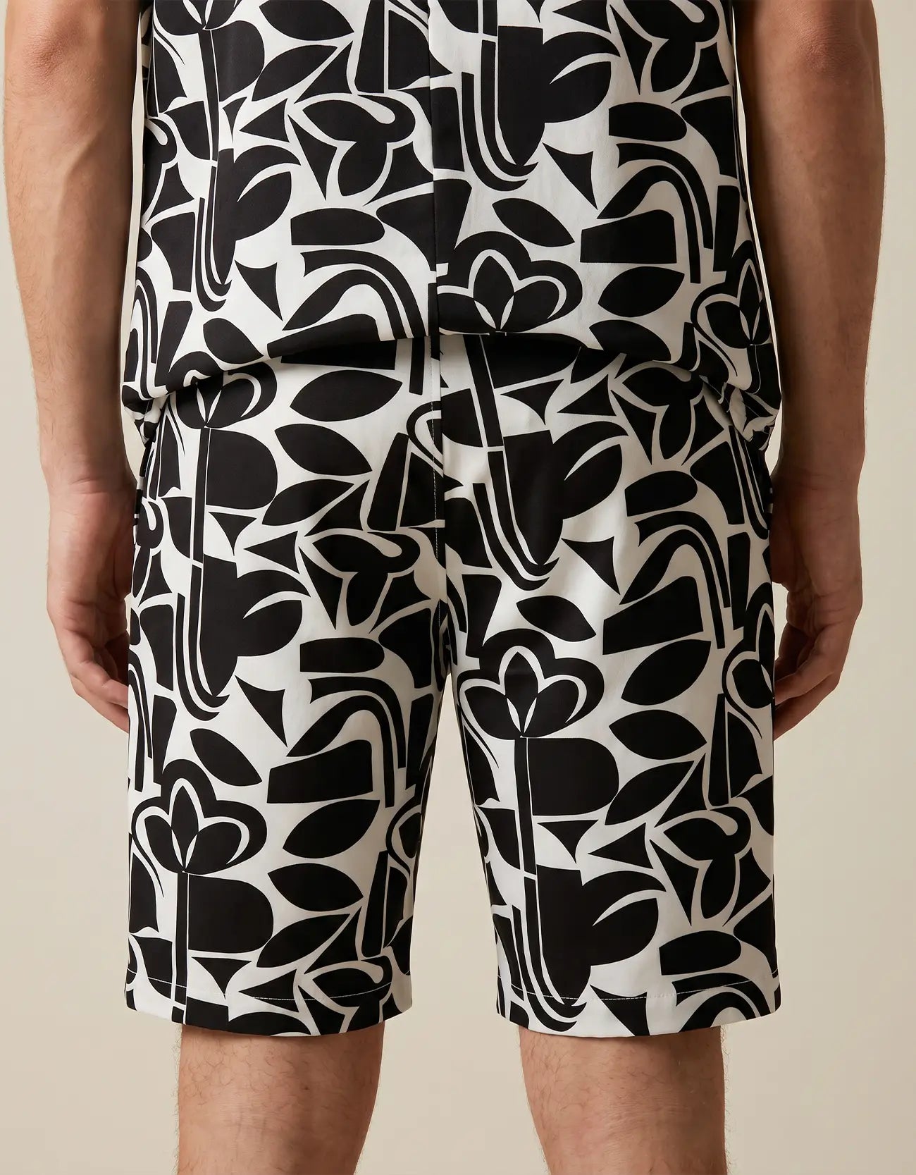 MEN'S COTTON SHORTS