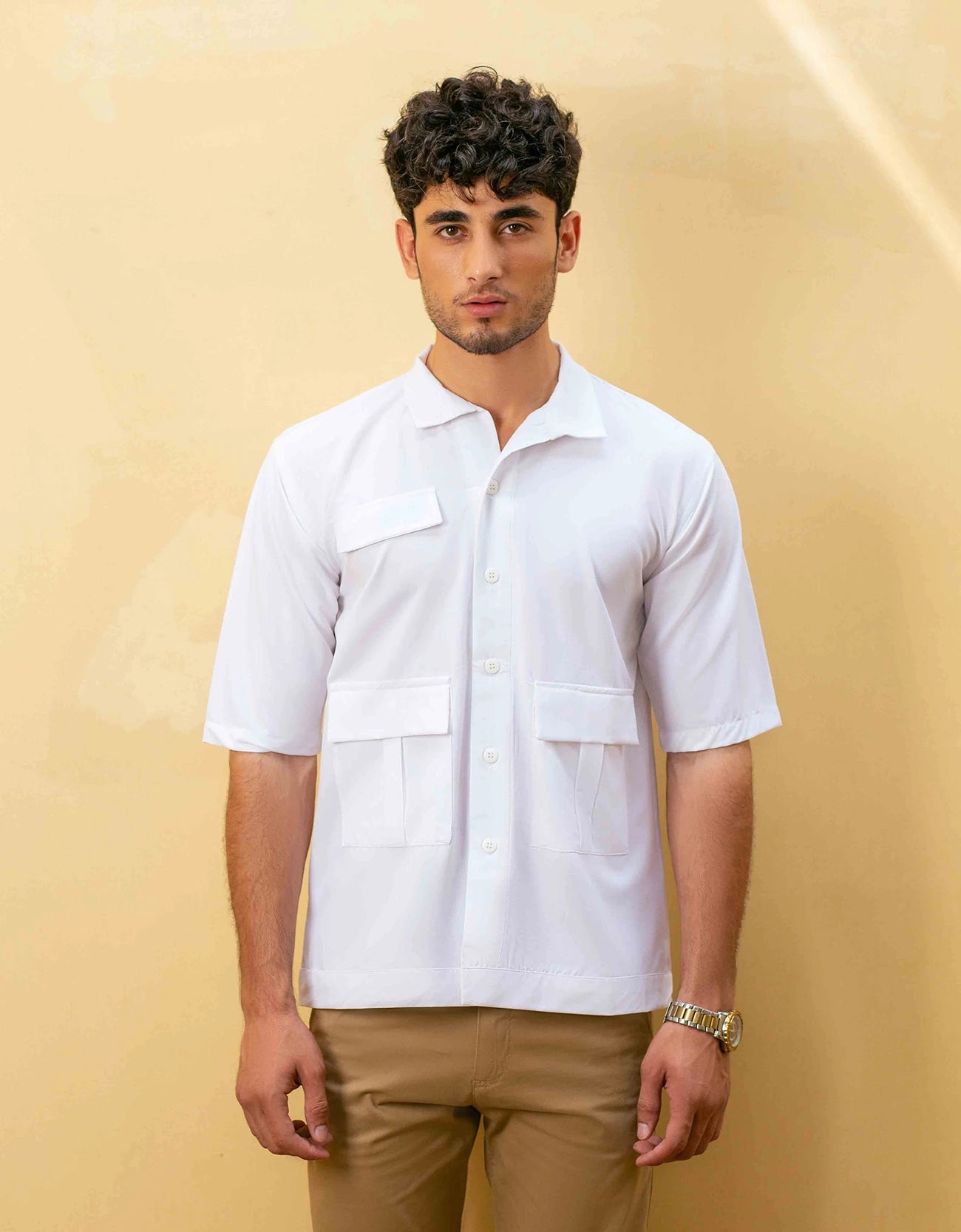 MEN’S BOXY FIT FLAP POCKETS SHIRT