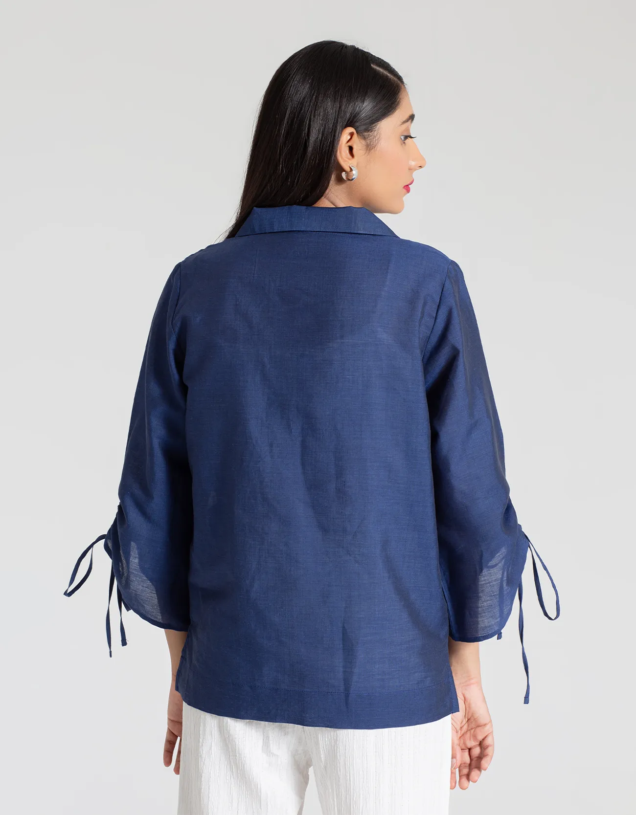 DRAWSTRING SLEEVE SHIRT