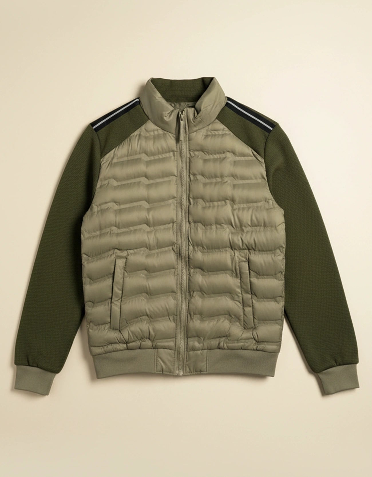 CONTRAST SLEEVED PUFFER