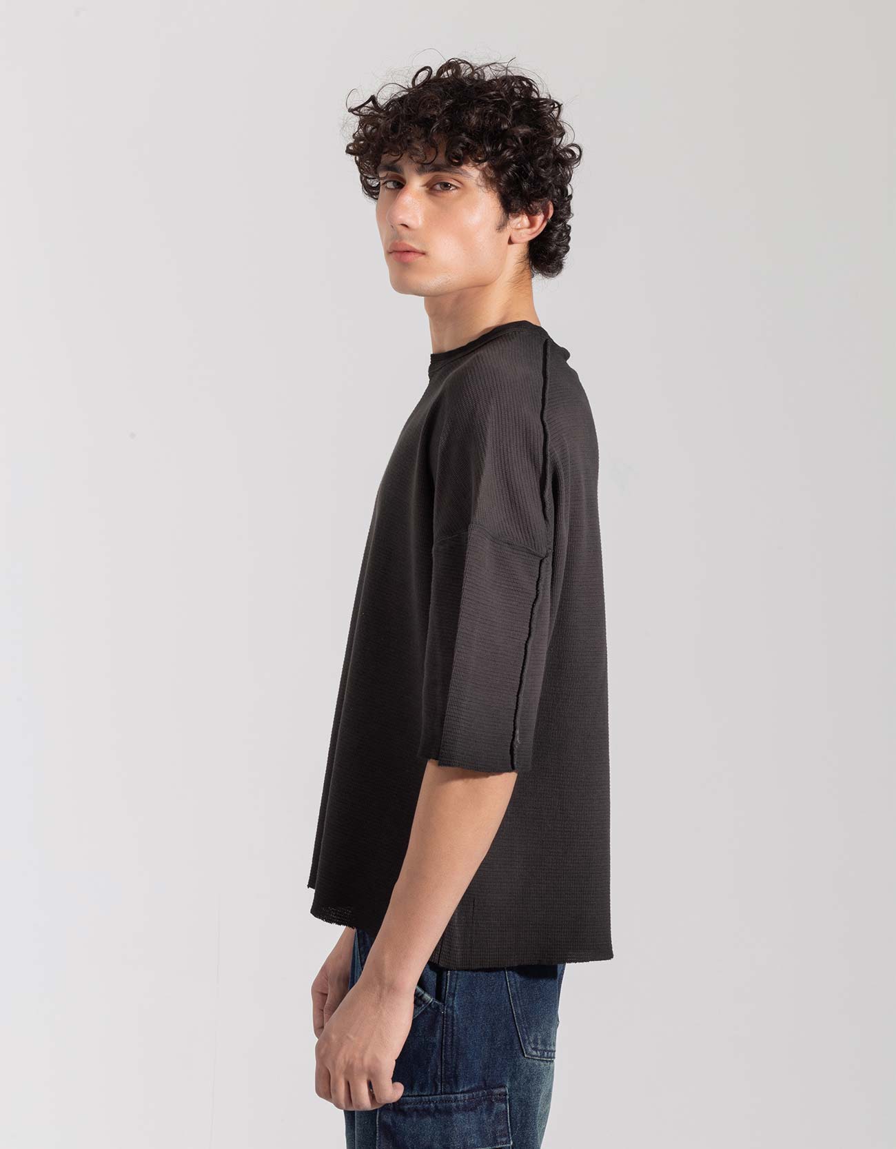 TEXTURED TIE-DYE T-SHIRT