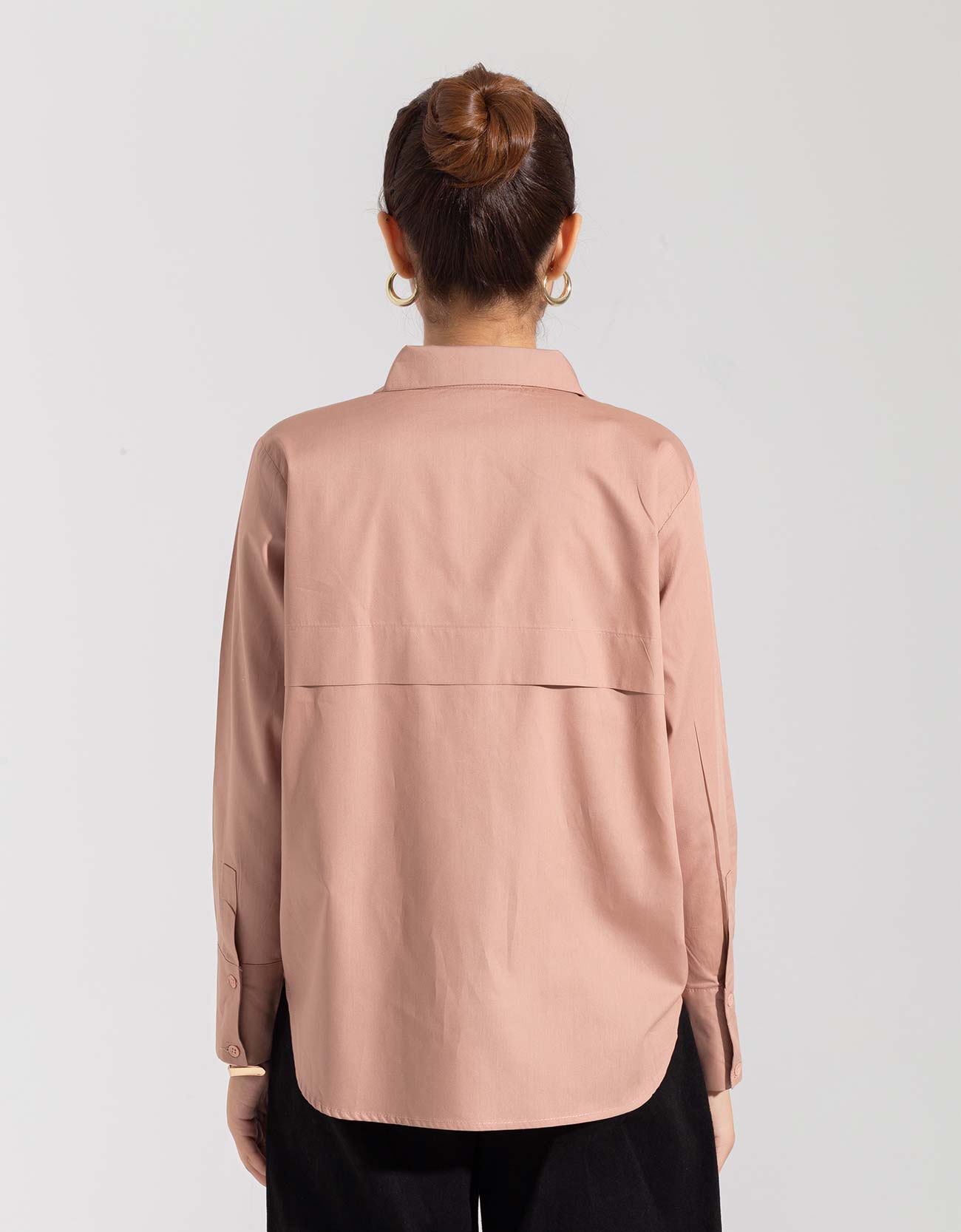 SHIRT WITH FOLDED BACK YOKE