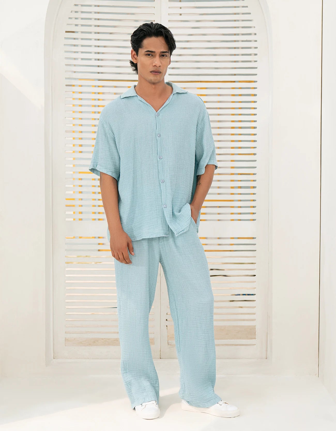 WAFFLE TEXTURED TROUSER