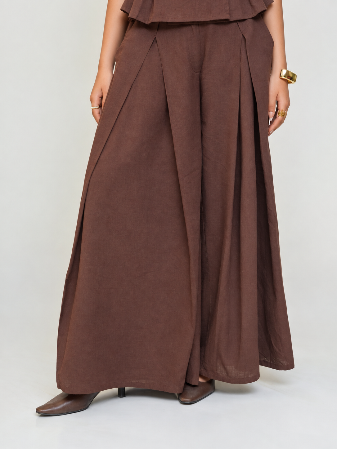 WOMEN PLEATED TROUSER