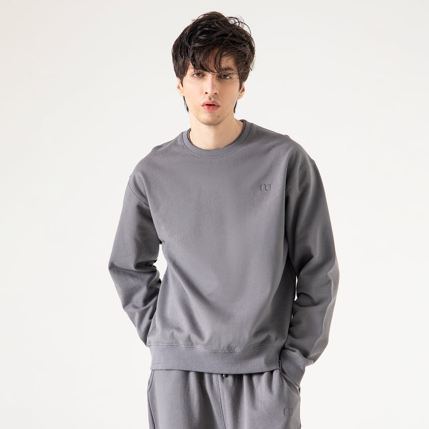 BASIC FLEECE SWEATSHIRT