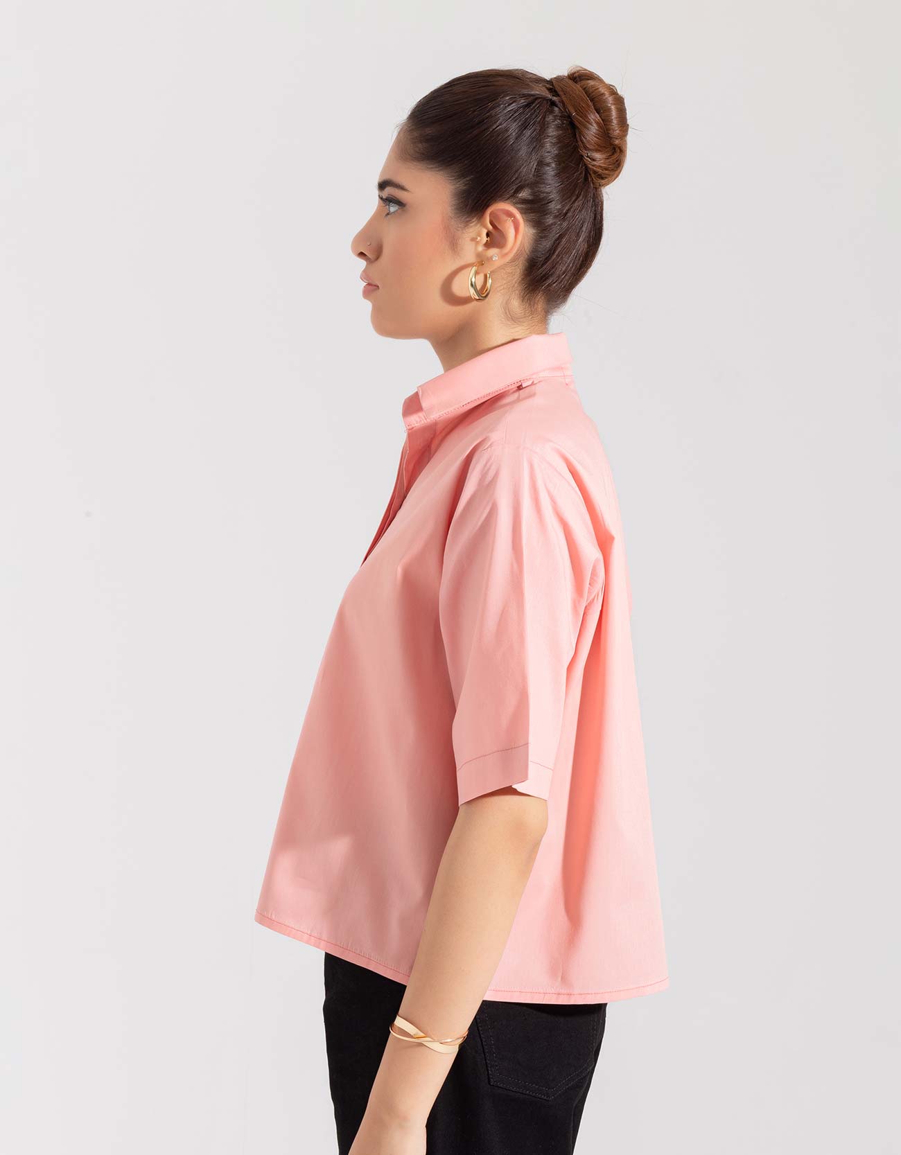 CROPPED PATCH POCKET SHIRT