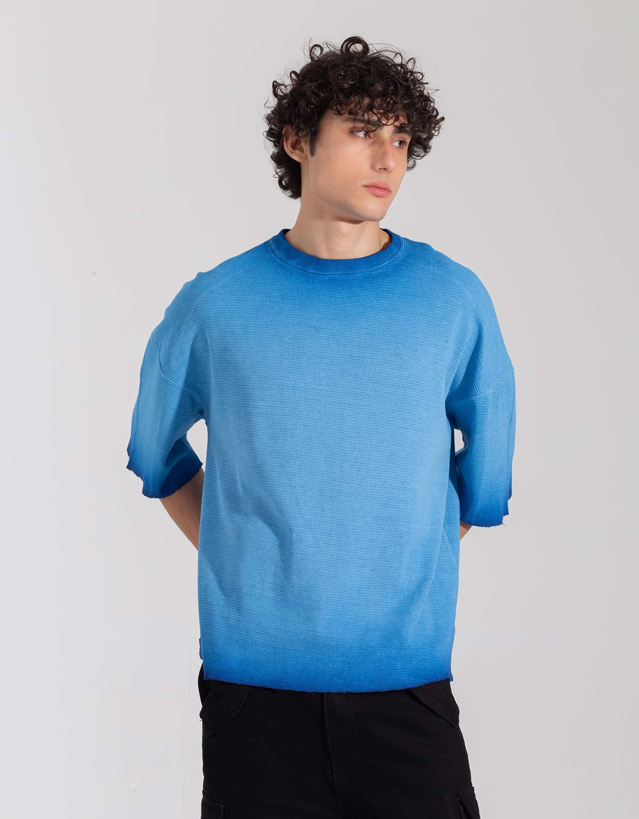 TEXTURED TIE-DYE T-SHIRT