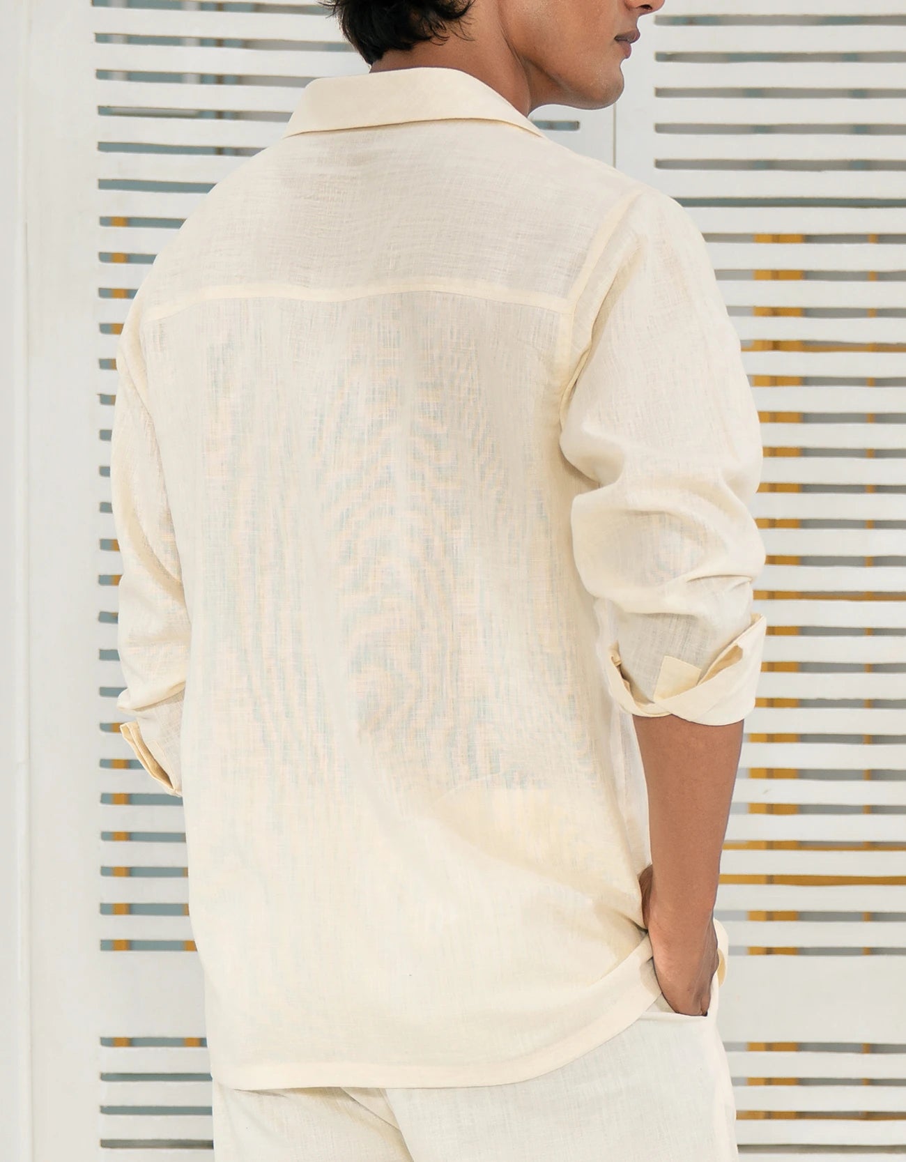 LINEN BUTTON DOWN SHIRT