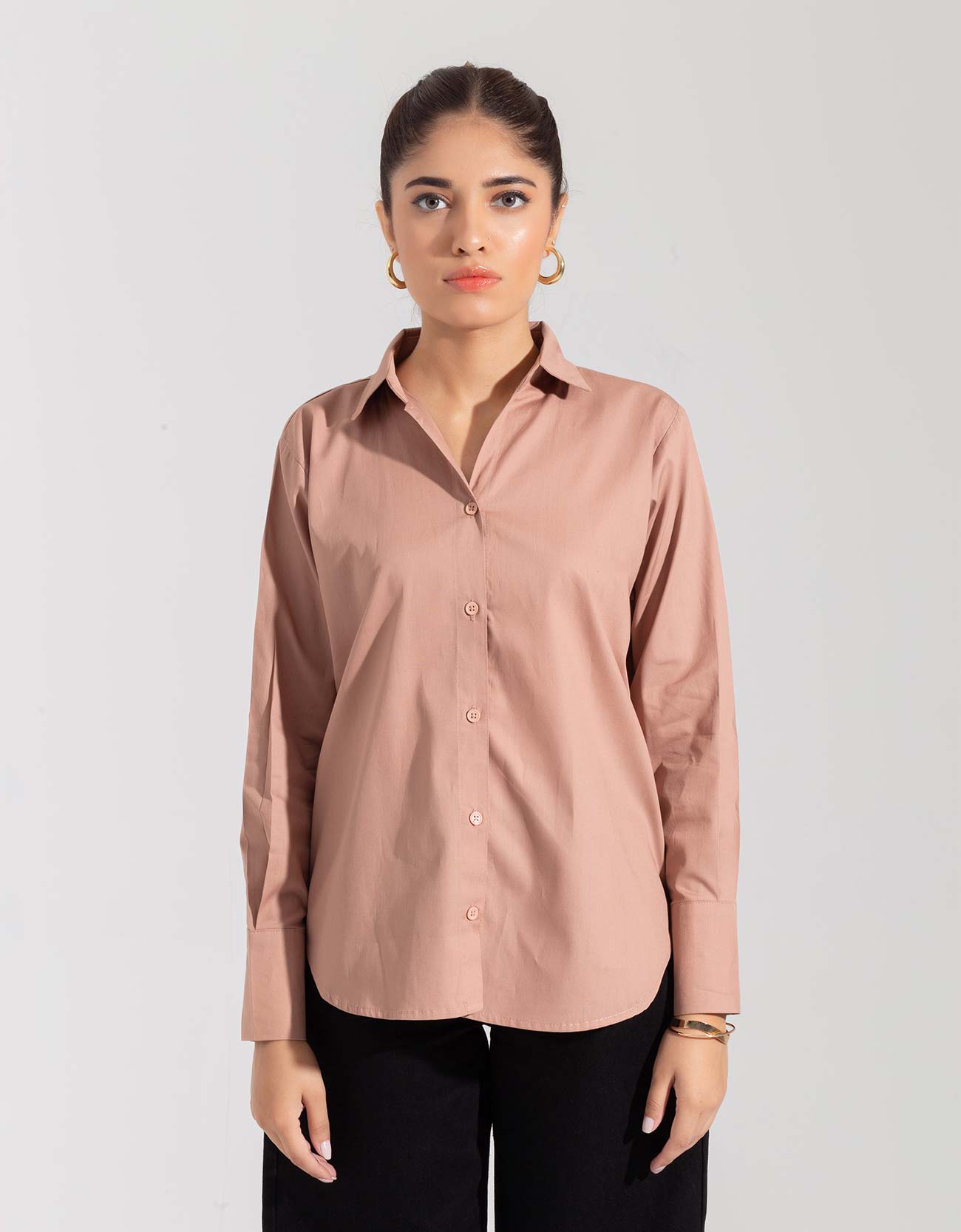 SHIRT WITH FOLDED BACK YOKE
