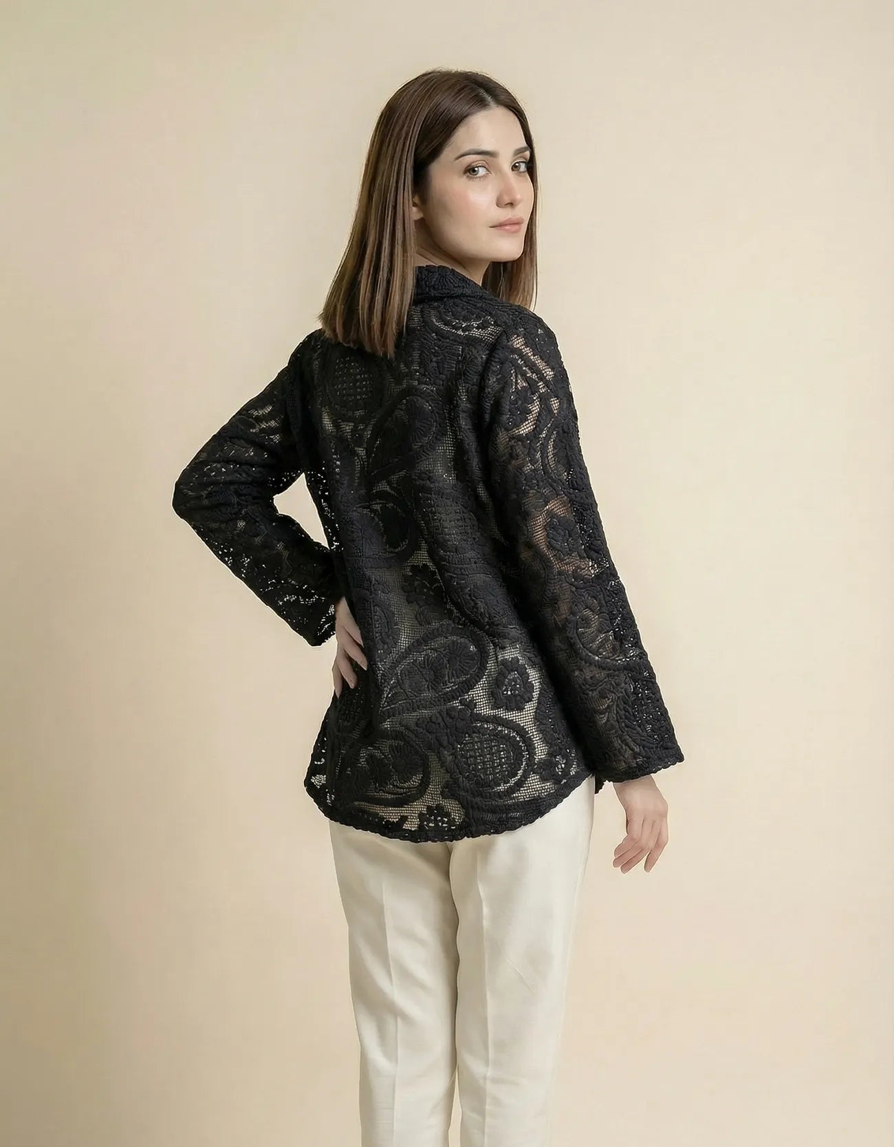 EMBROIDERED BUTTON DOWN SHIRT