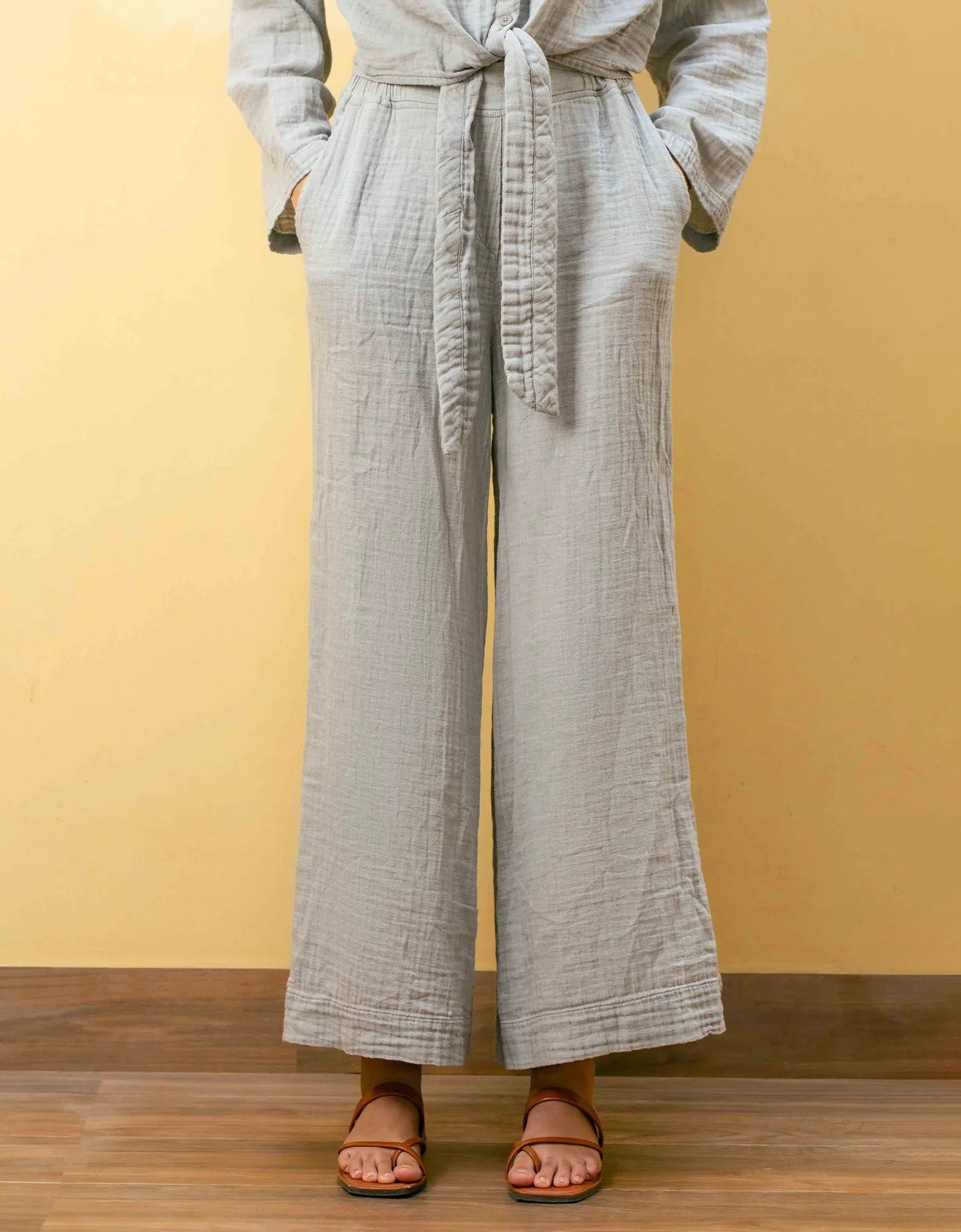 MUSLIN WIDE LEG TROUSER