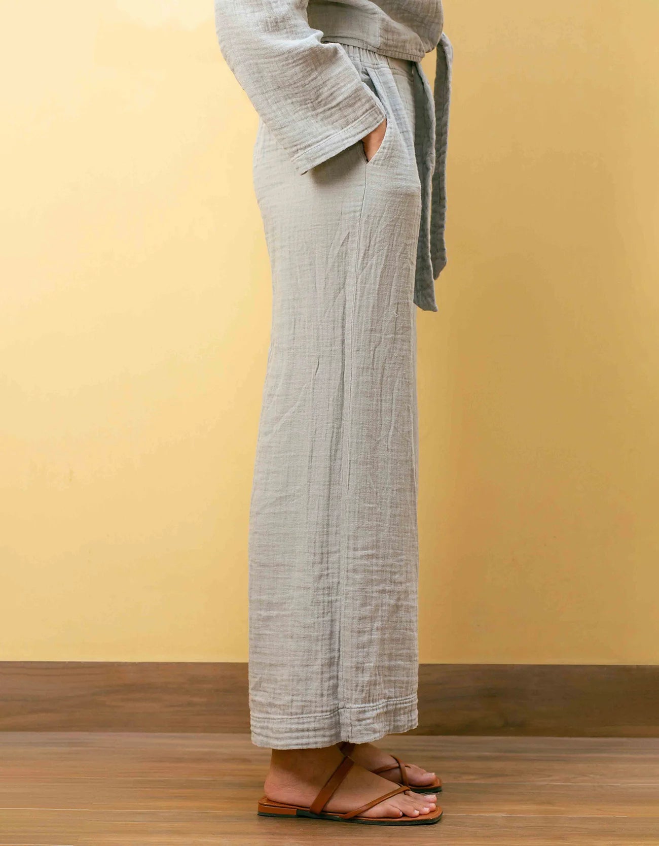 MUSLIN WIDE LEG TROUSER