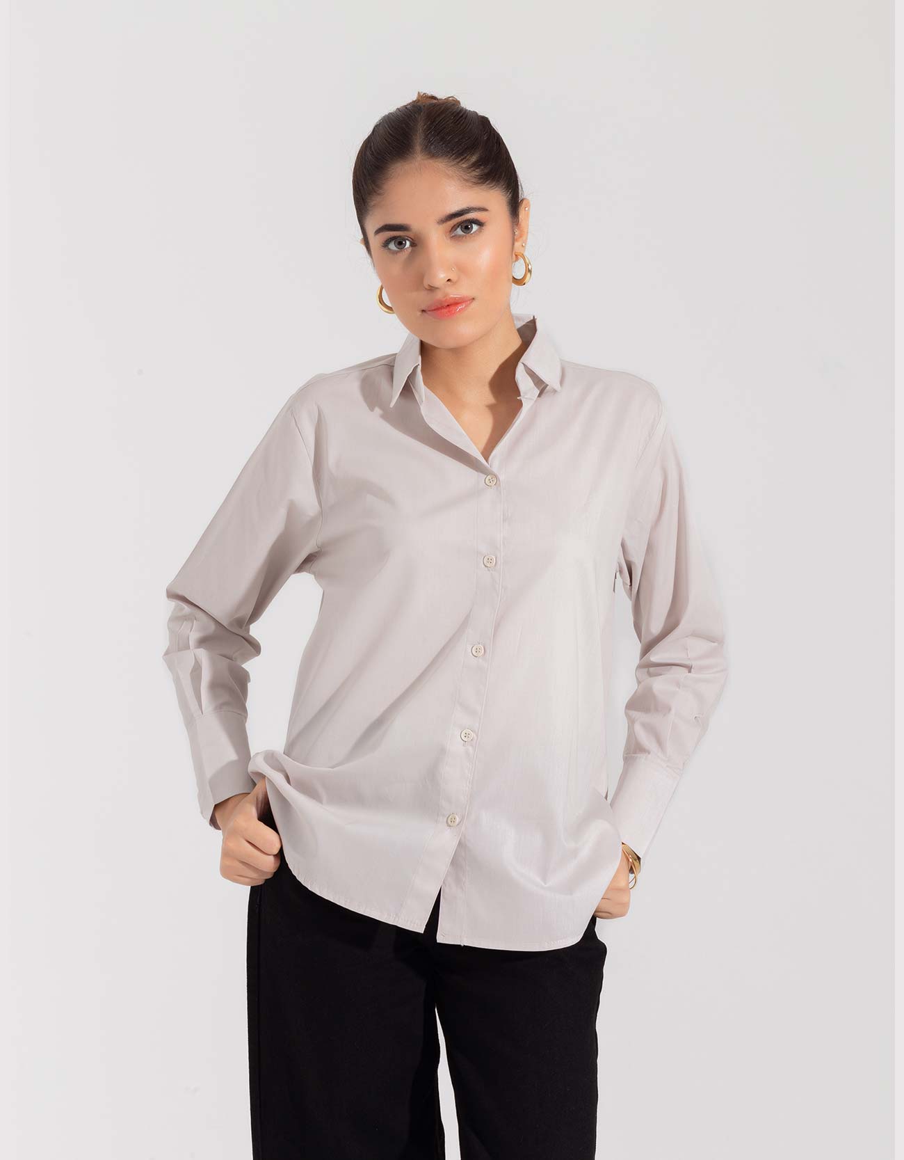 SHIRT WITH FOLDED BACK YOKE