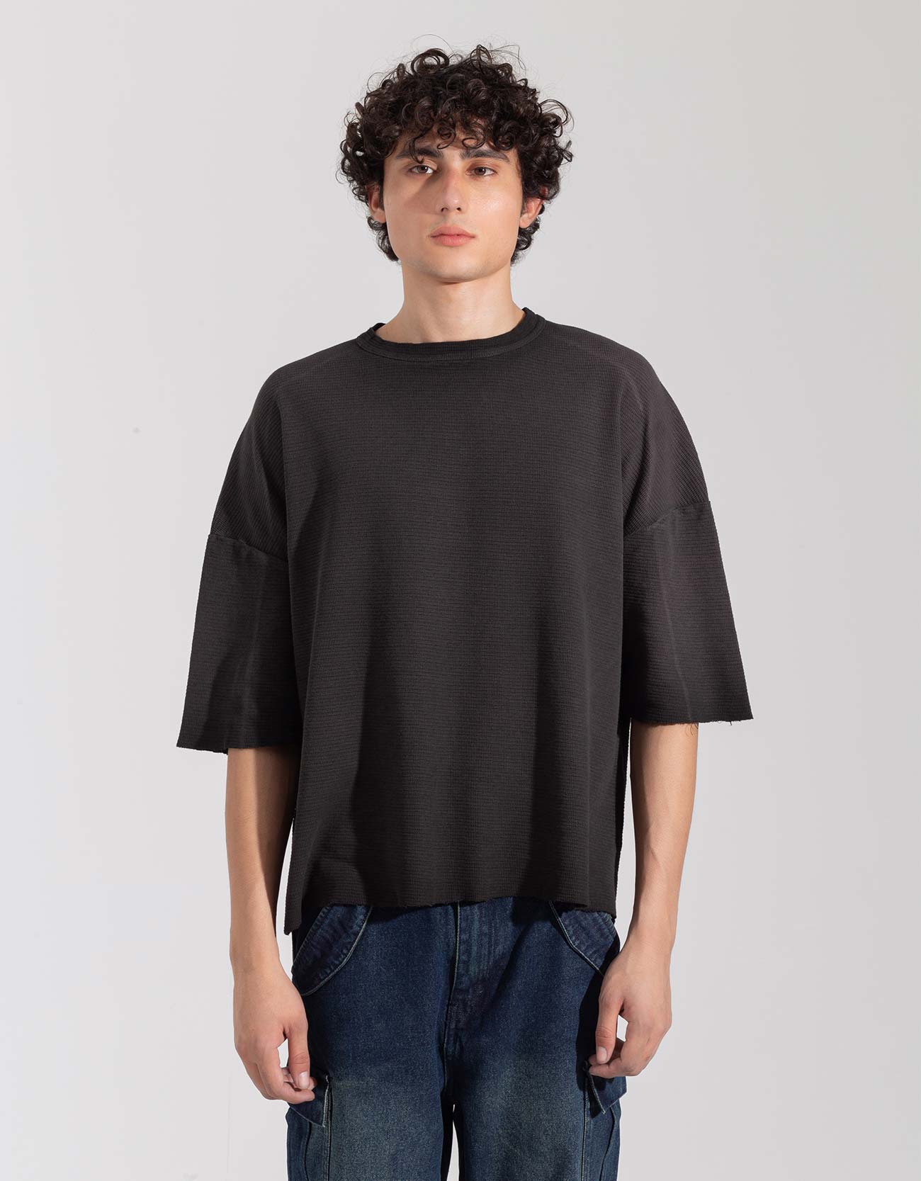 TEXTURED TIE-DYE T-SHIRT