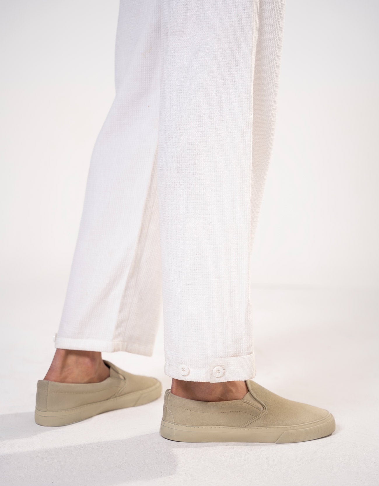 WAFFLE TEXTURED RELAXED PANTS