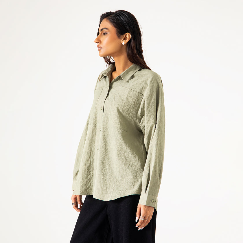 PATCH POCKET TEXTURED BUTTON DOWN SHIRT