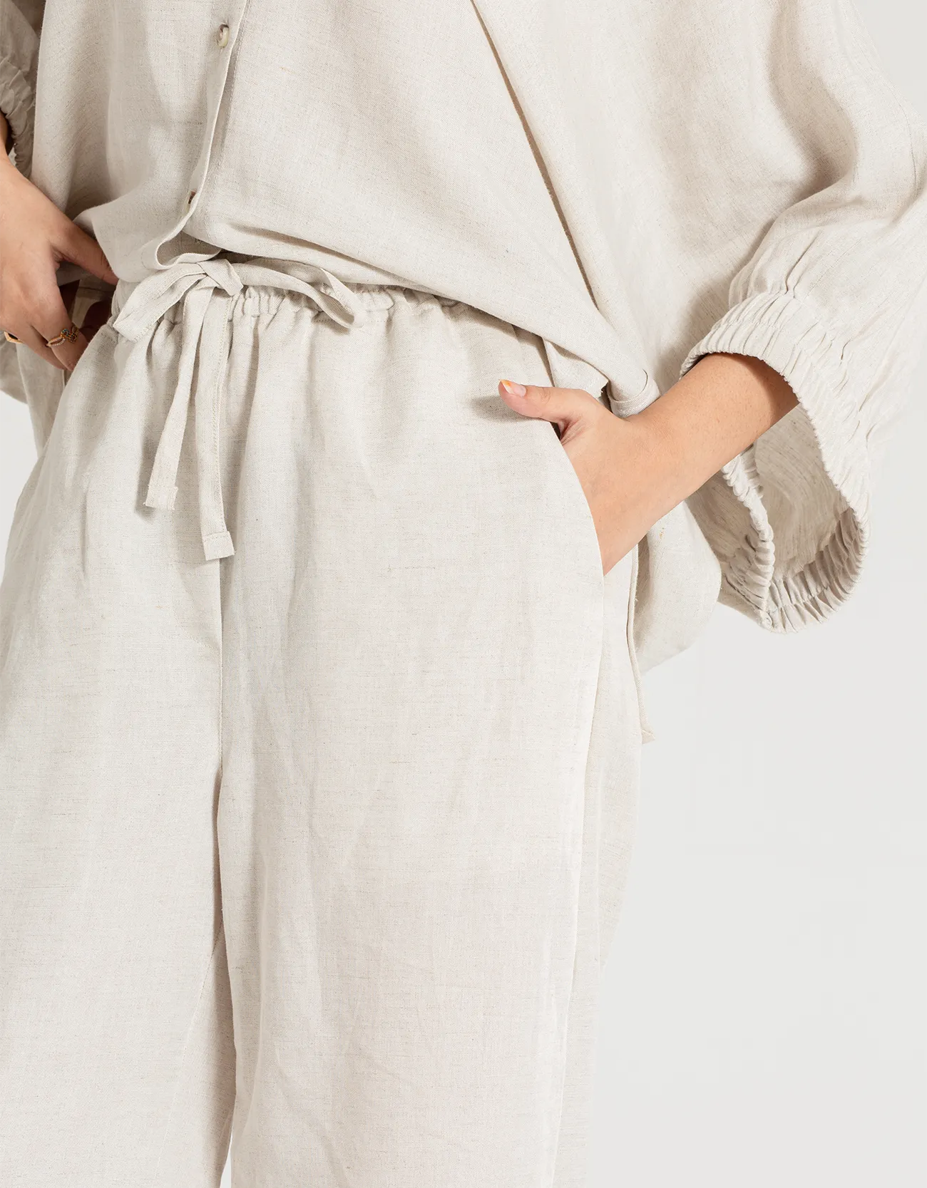 LINEN BATWING COLLARED SHIRT WITH TROUSER
