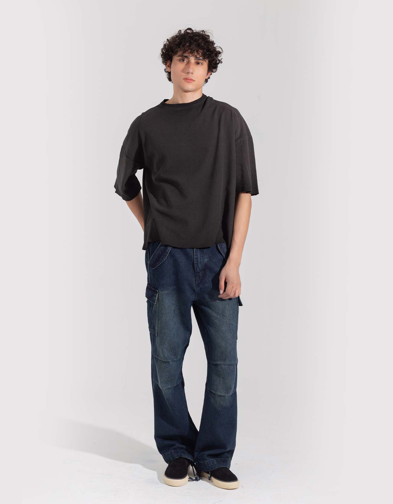 TEXTURED TIE-DYE T-SHIRT