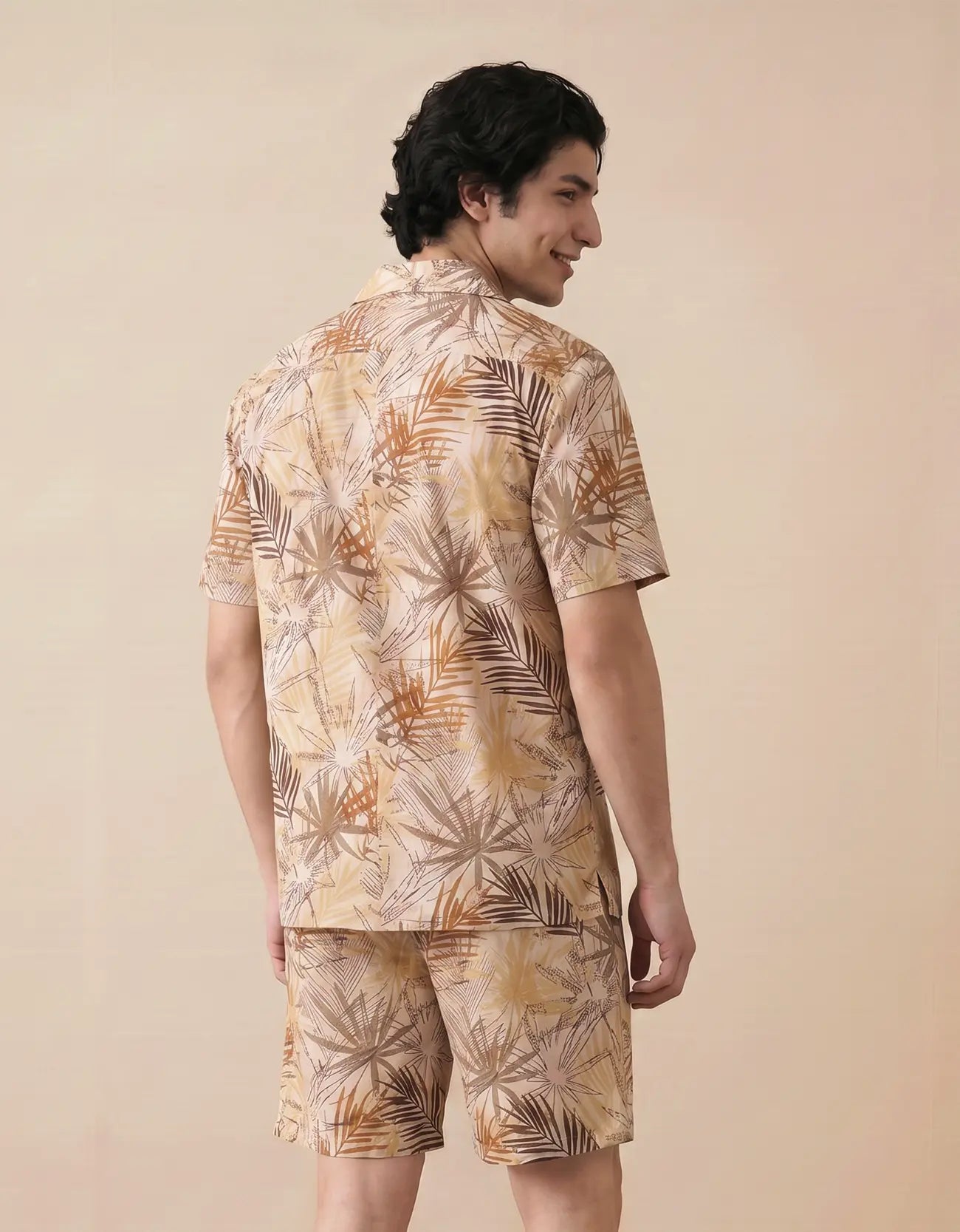 MEN'S PRINTED SHIRT HALF SLEEVES