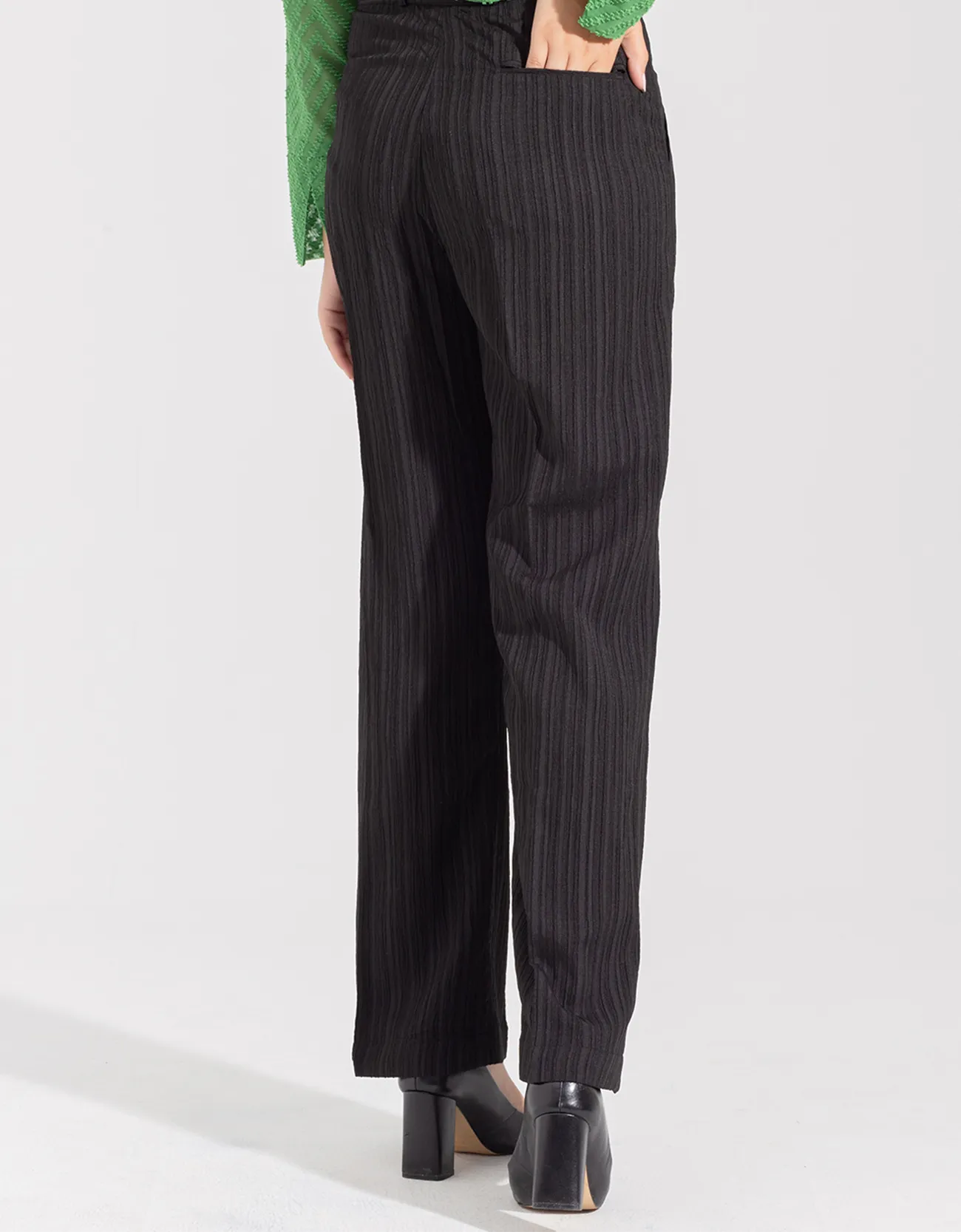 TEXTURED WIDE LEG PANTS