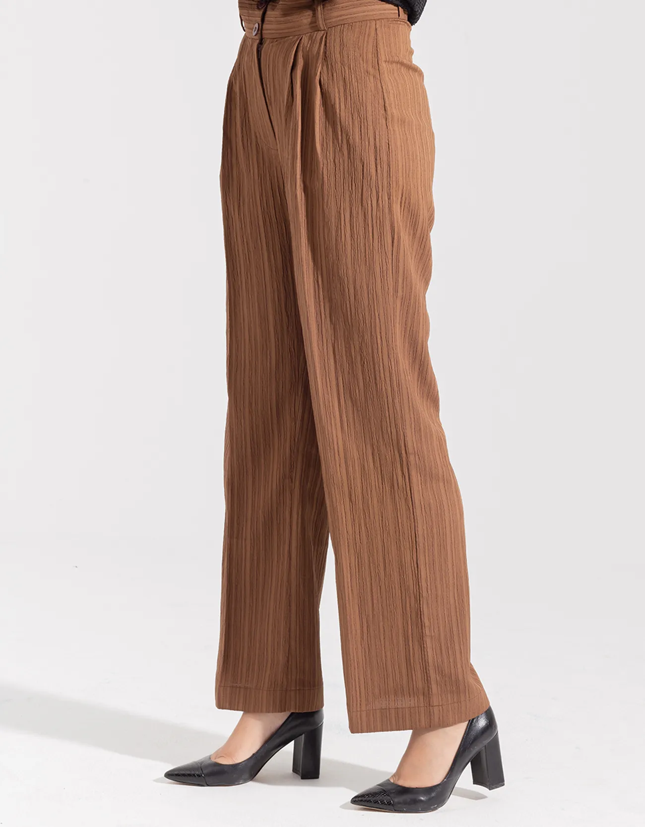 TEXTURED WIDE LEG PANTS
