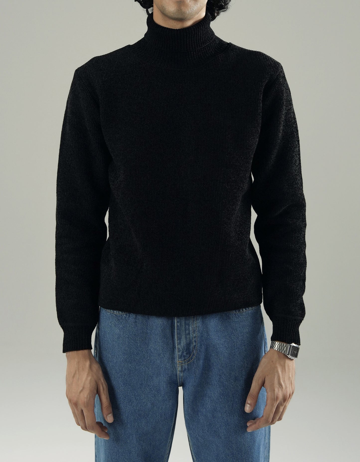 UNISEX CREW NECK SWEATER