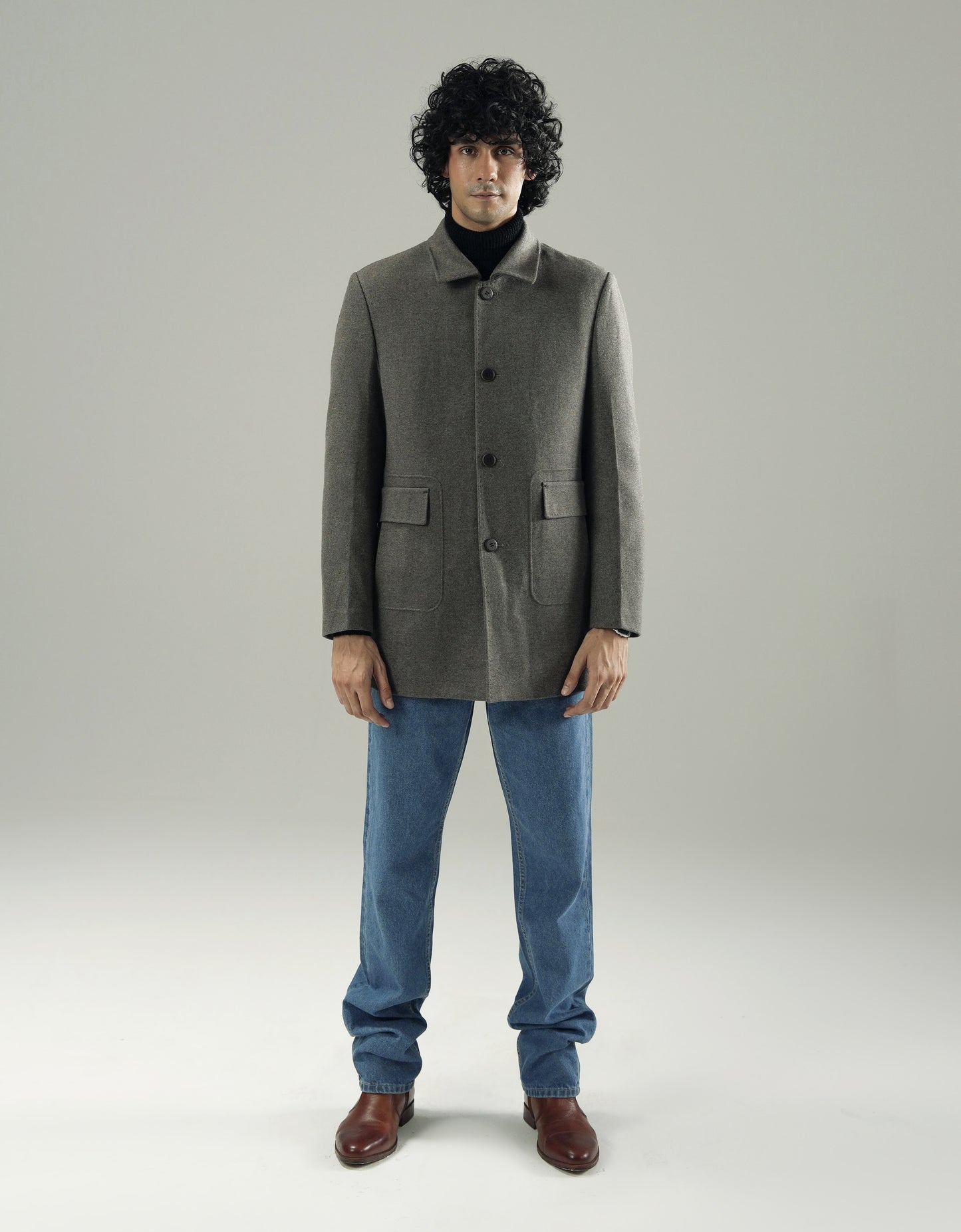 MANDARIAN WOOLEN OVERCOAT