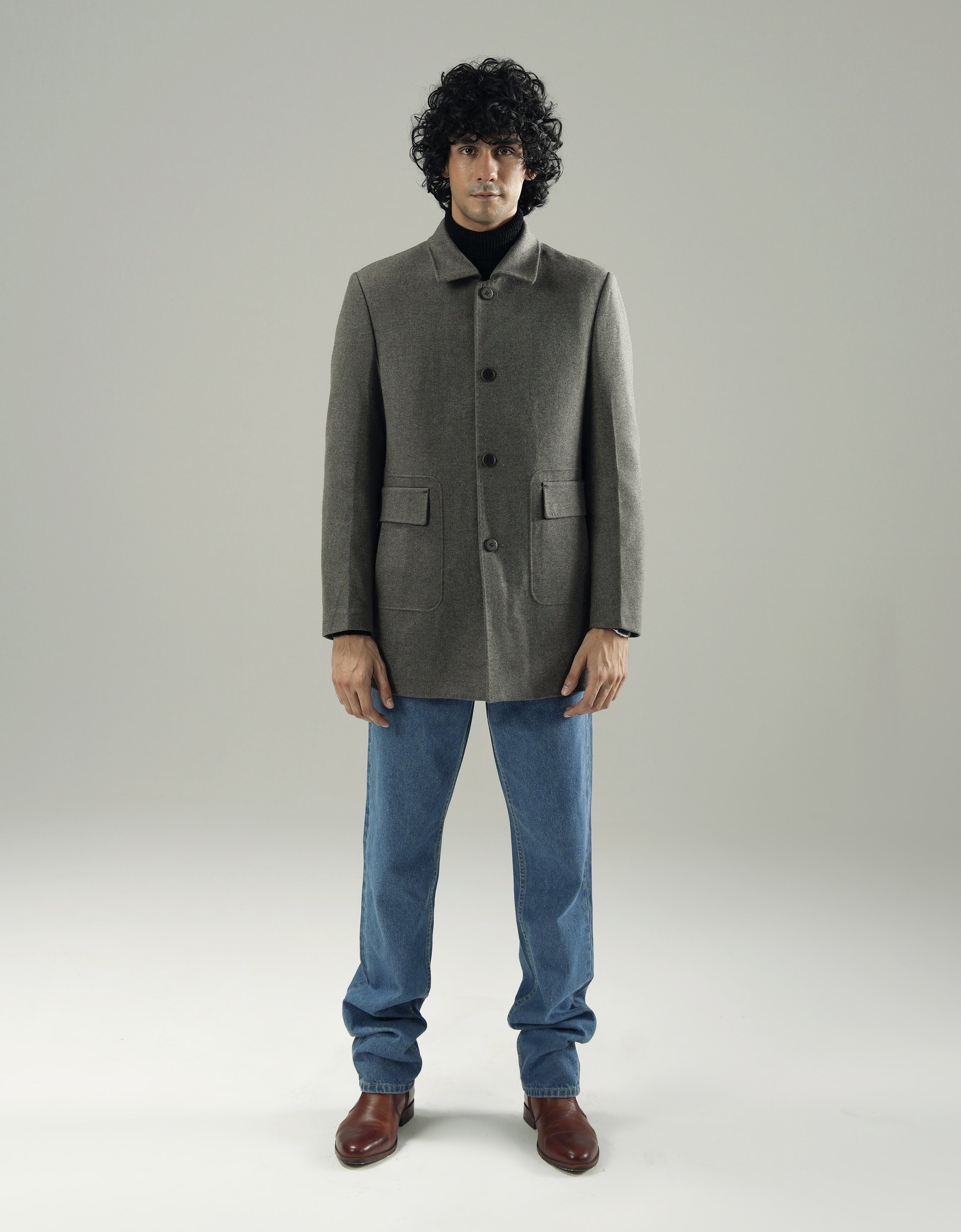 MANDARIAN WOOLEN OVERCOAT