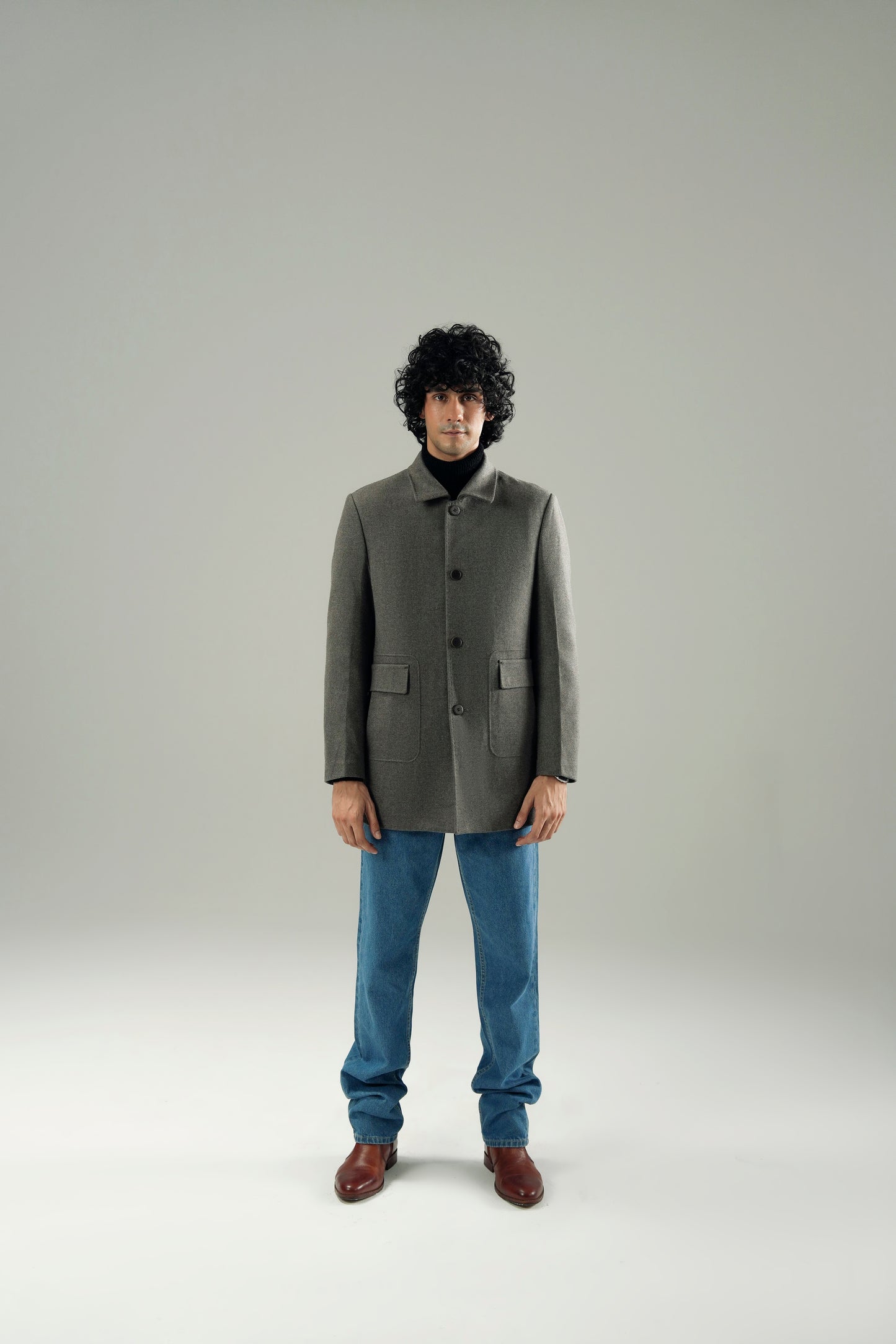 MANDARIAN WOOLEN OVERCOAT