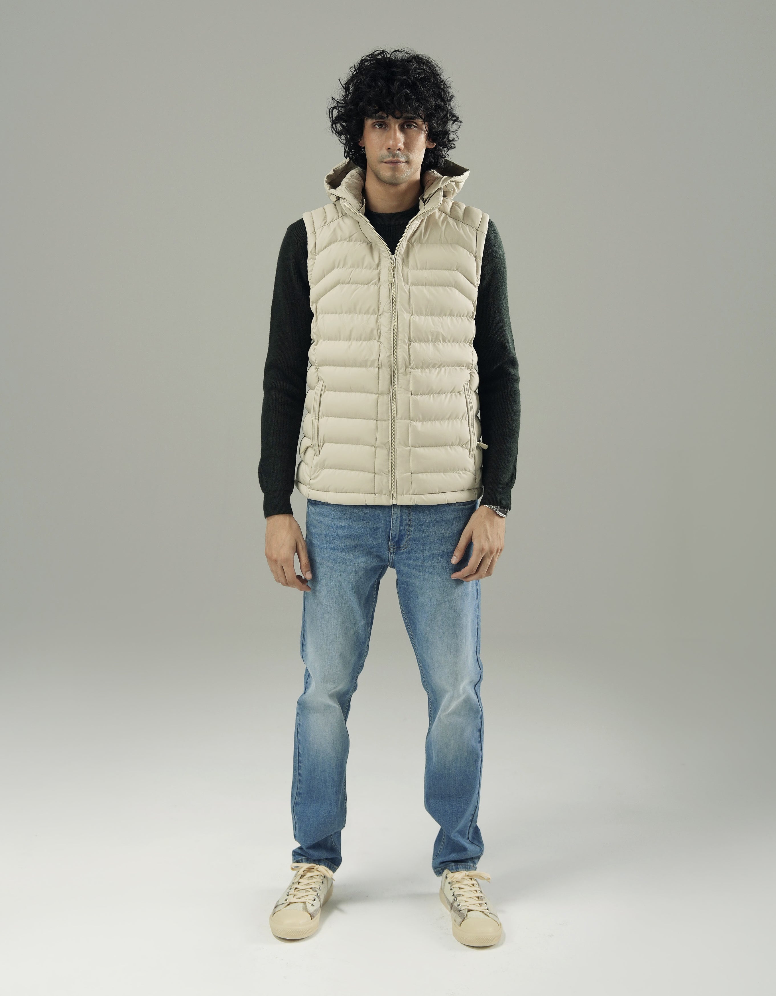 UNISEX SLEEVELESS PUFFER
