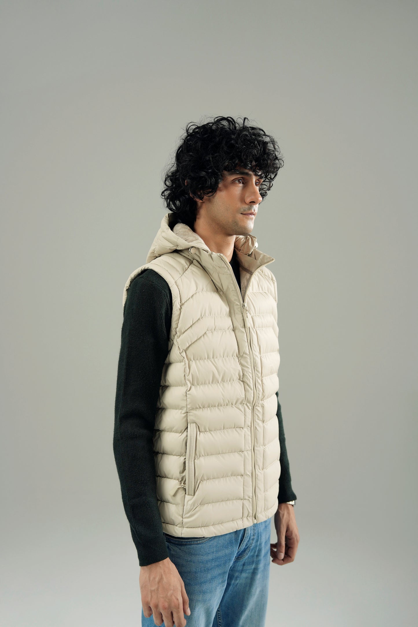 UNISEX SLEEVELESS PUFFER