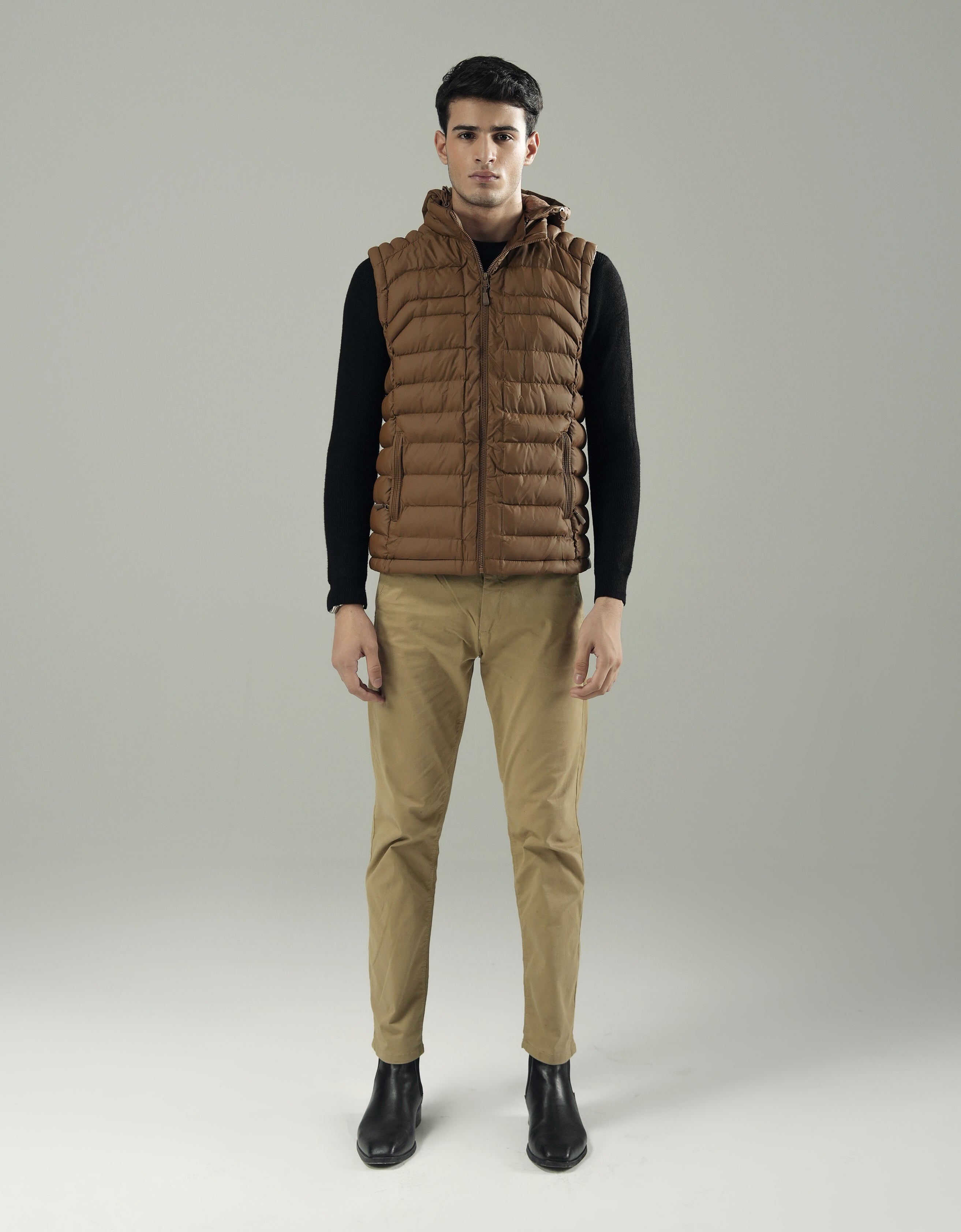 UNISEX SLEEVELESS PUFFER