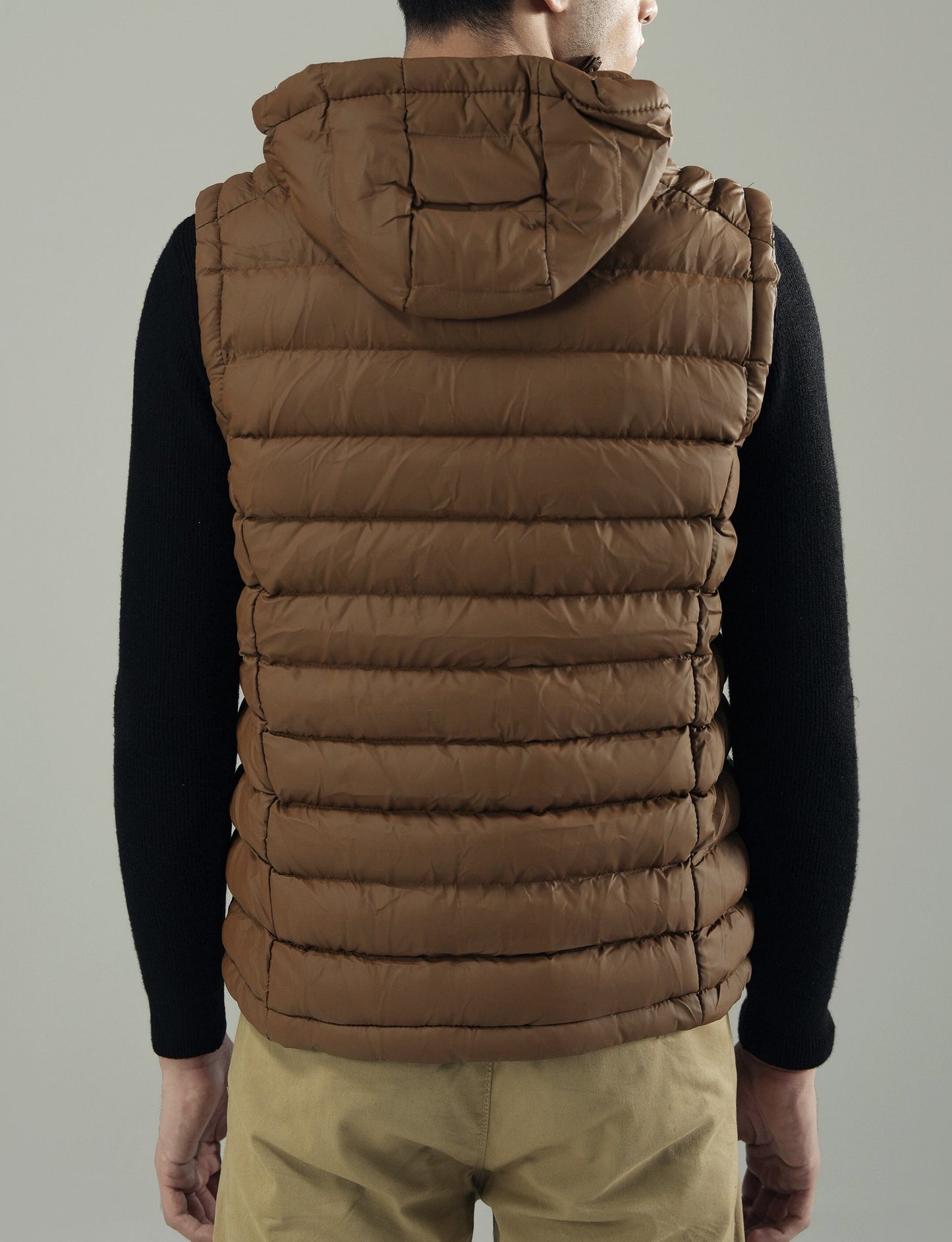 UNISEX SLEEVELESS PUFFER