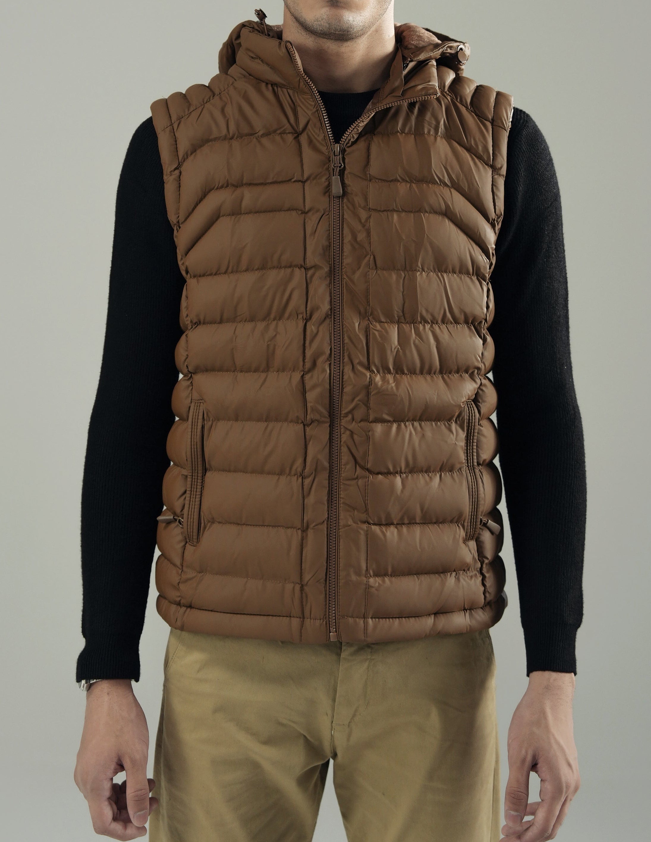 UNISEX SLEEVELESS PUFFER
