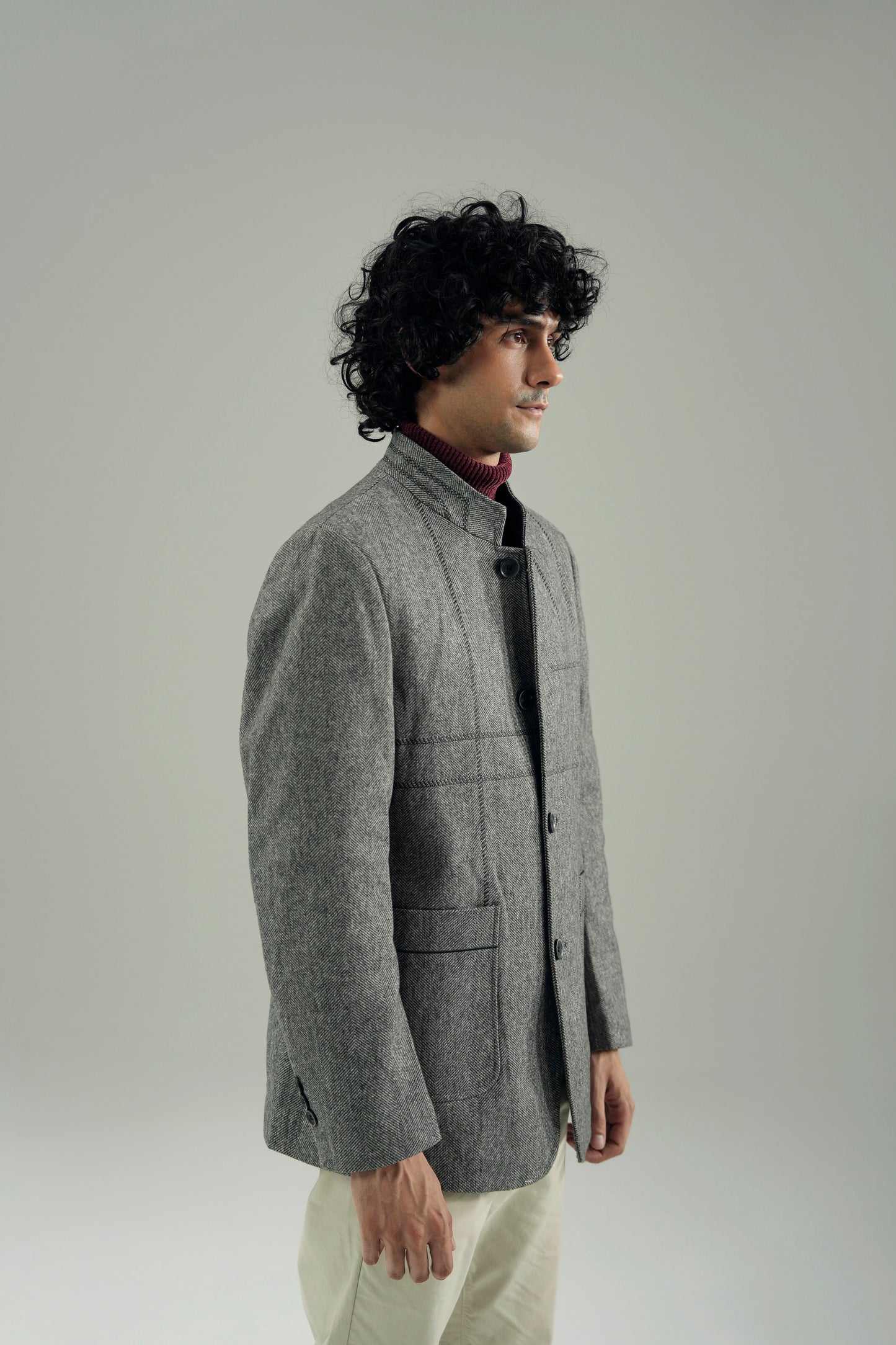 MANDARIAN WOOLEN OVERCOAT